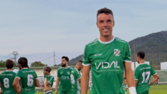 From Baseline to Pitch: Bautista Agut's Surprising Double on Spanish Football Bow