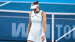 Rybakina's Number One Dream Derailed: Injury Forces Cincinnati Exit Against Swiatek