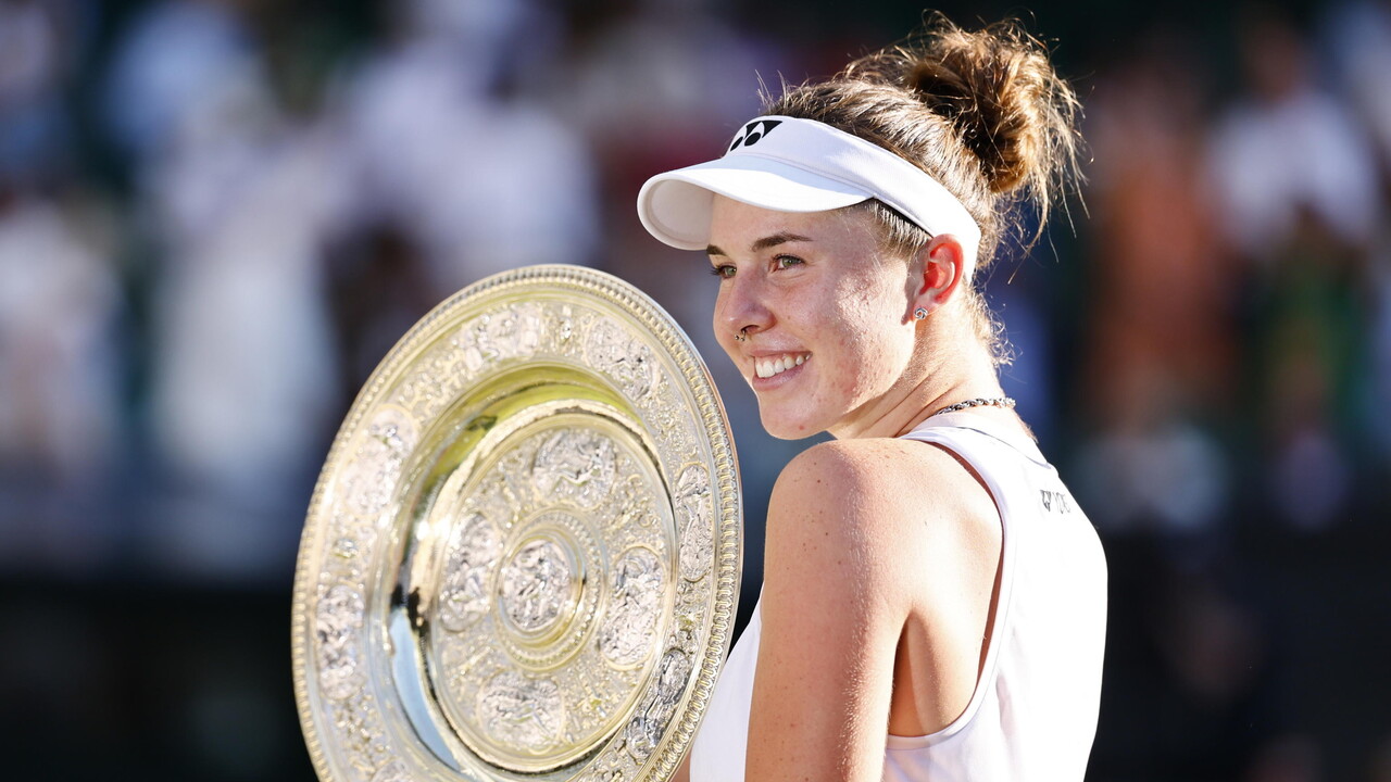 Wimbledon, il trionfo di Noskova: a 21 anni conquista il suo primo Grande Slam superando Muchova