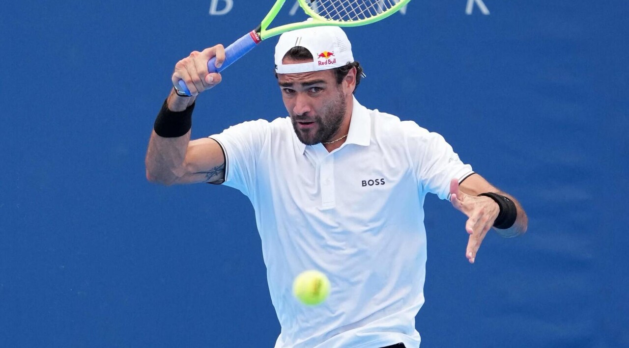 Berrettini ritrova il sorriso nell'Ohio: vittoria in tre set nel primo turno del Masters