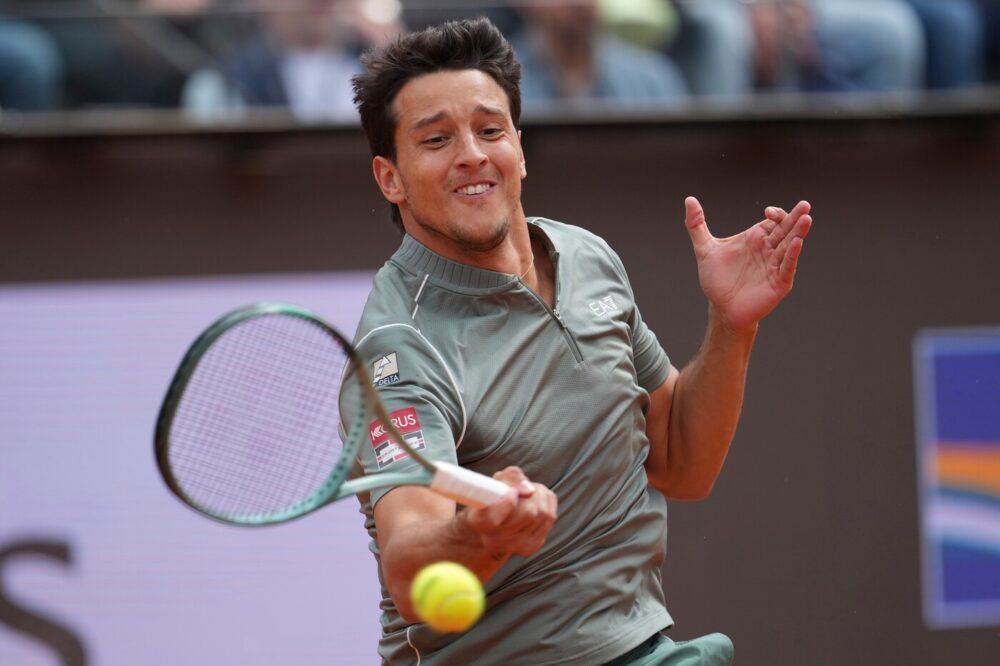 Darderi insegue il trionfo svedese: sfida decisiva con Rublev per risalire la classifica