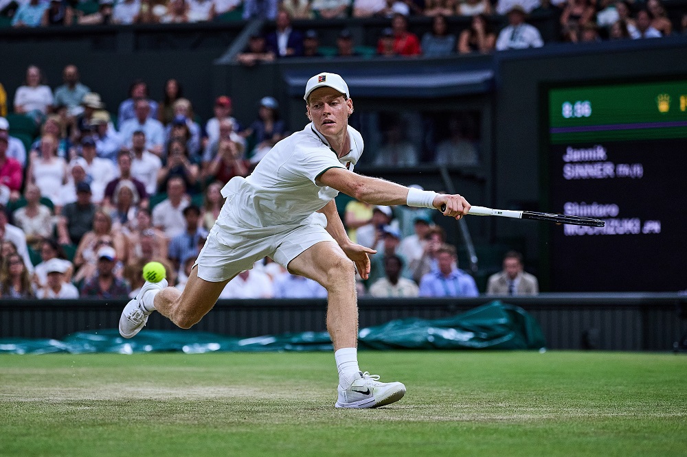 Struff sorprende a Wimbledon: Ambesi analizza i rischi nascosti per Sinner nei quarti