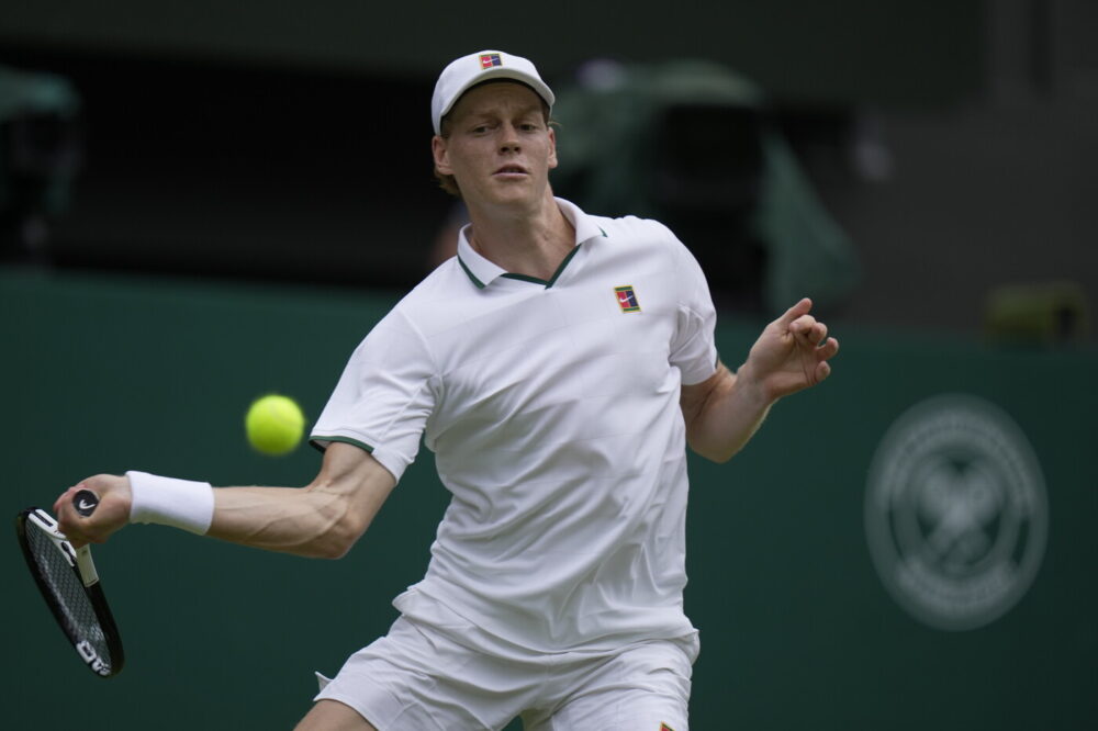 Sinner a Wimbledon tra luci e ombre: l'analisi di Ambesi sul dritto e i margini di miglioramento sull'erba