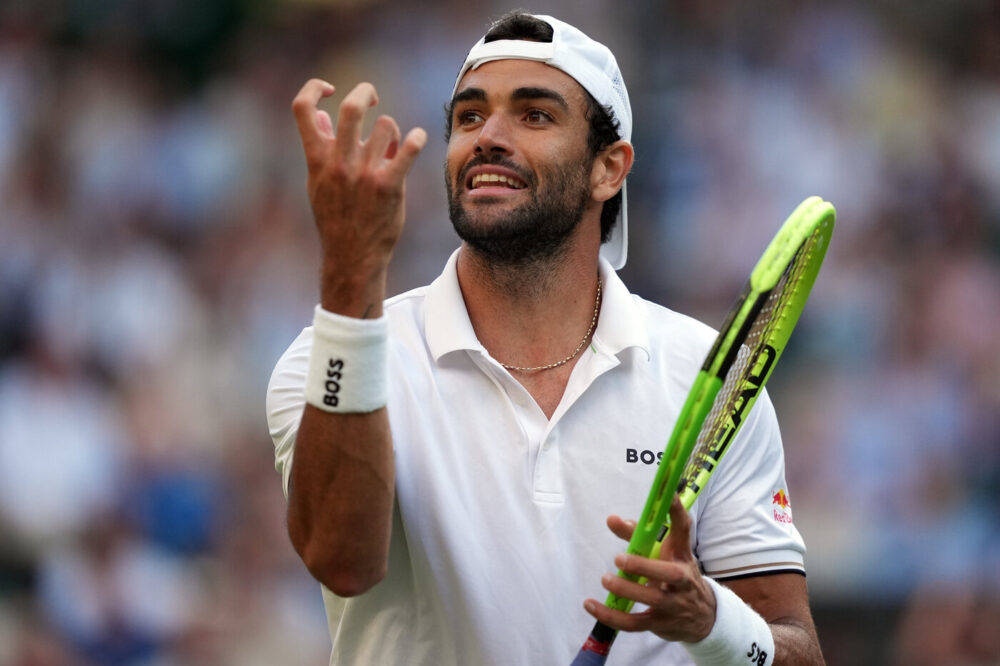 Dimitrov in versione straordinaria elimina Berrettini a Wimbledon: il bulgaro vola agli ottavi dopo una battaglia di tre ore e mezzo