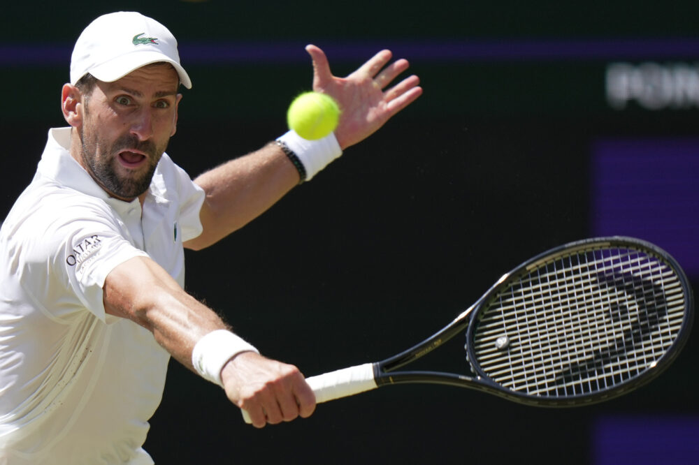 Djokovic ammette la superiorità di Sinner a Wimbledon:
