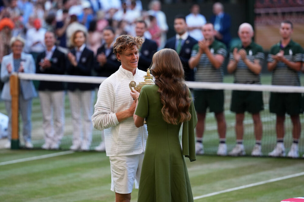 Wimbledon 2024: L'incontro privato tra Sinner e la famiglia reale dopo il trionfo sulla Cattedrale