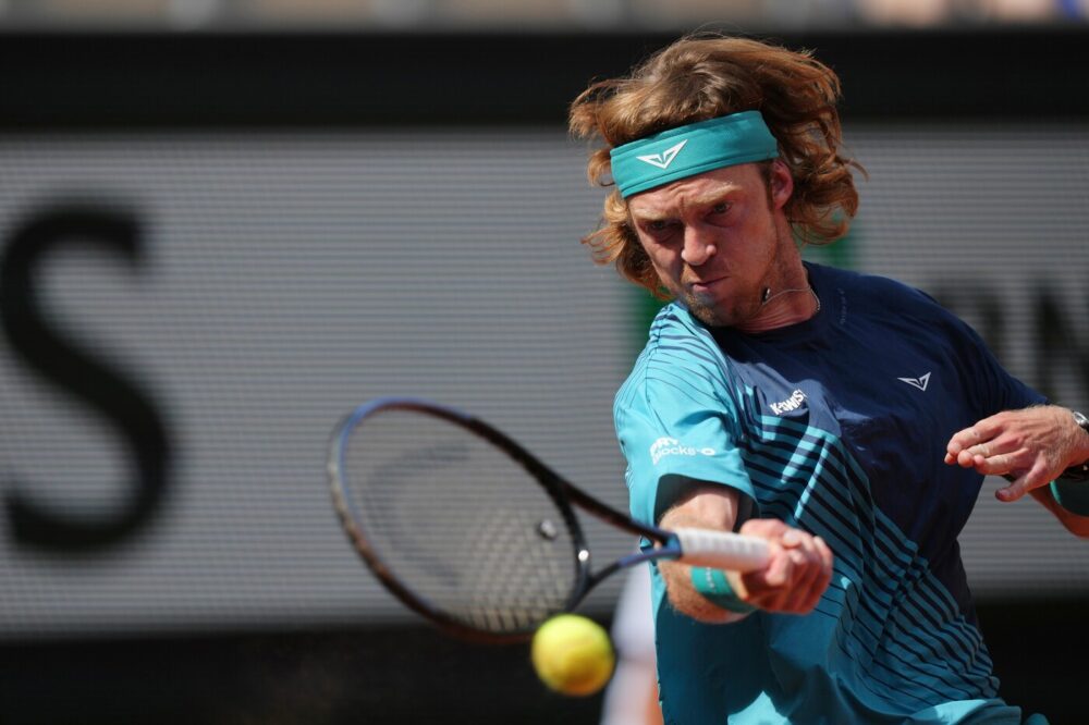 Rublev conquista la finale svedese: Tabilo cede dopo una battaglia di tre set