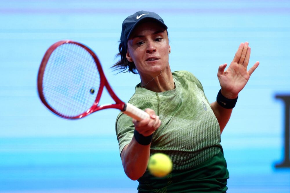 Ad Amburgo le sorprese non mancano: Kalinina domina, Charaeva rimonta e il torneo decolla