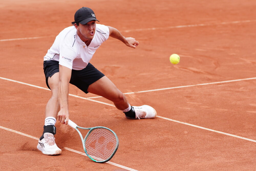 Darderi sfida Martinez a Estoril: l'azzurro numero 2 del seeding cerca il pass ai quarti