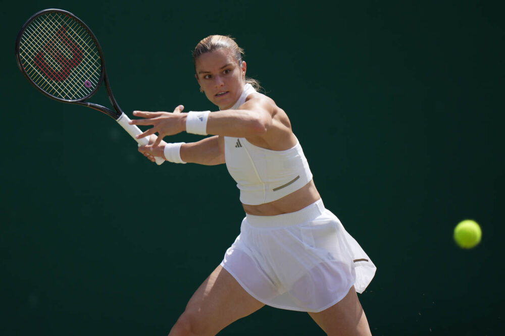 Atene 2026: Zheng e Sakkari dominano l'esordio, colpo di scena di Hontama nella prima giornata WTA