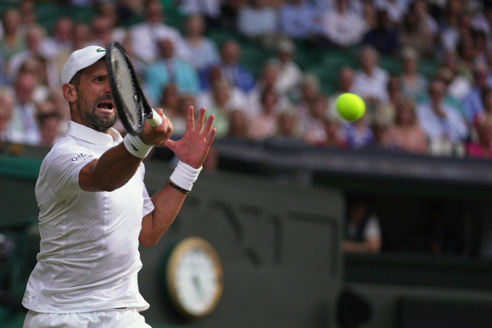 Djokovic riconosce i limiti biologici: le spiegazioni del campione serbo dopo il ko a Wimbledon contro Sinner