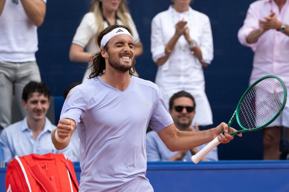 Tsitsipas torna al successo a Gstaad: il greco sconfigge Collignon e ritrova la vittoria nel 2026
