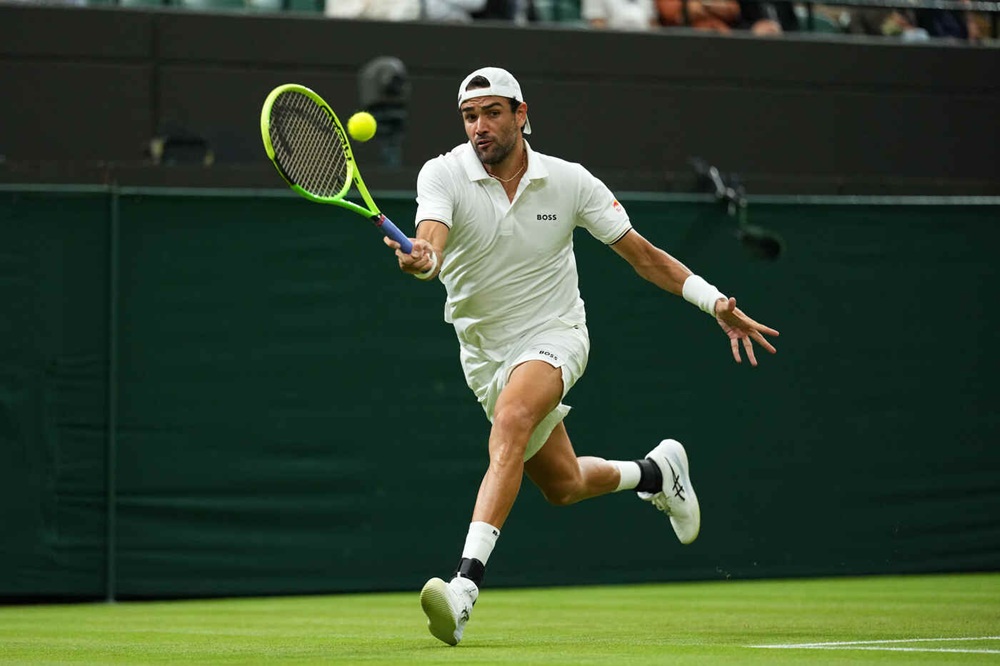 Berrettini in grande spolvero a Wimbledon: Monaco esalta il suo tennis, dubbi sul futuro di Grant