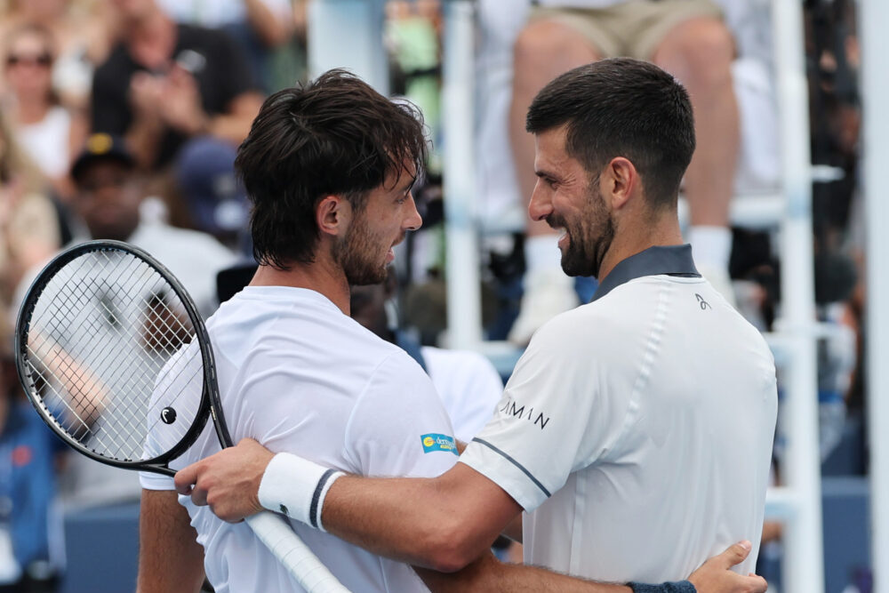 La notte dell'Ohio che brucia i campioni: Djokovic crolla contro Tirante, Zverev resiste in extremis a Cincinnati