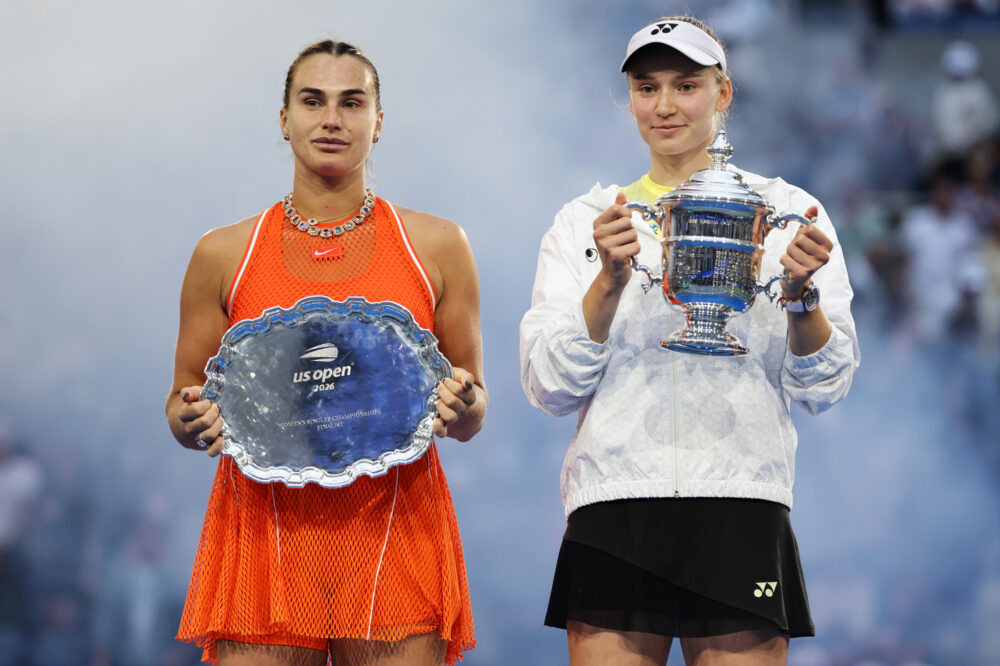 Rybakina conquista il trono mondiale dopo il trionfo a New York: Sabalenka detronizzata, Paolini ritorna in vetta italiana