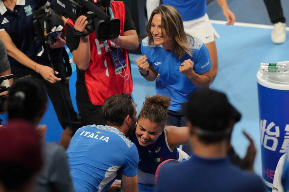 L'Italia mantiene la vetta nella Billie Jean King Cup: la Cechia vola in seconda posizione dopo il successo di Shenzhen