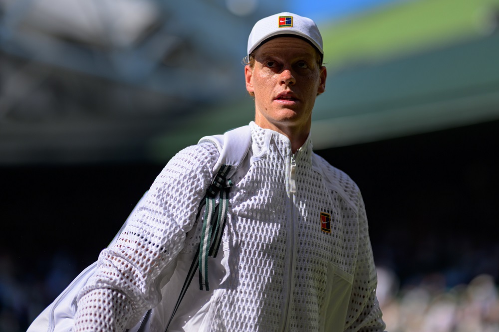 Le critiche di Puppo a Carraz e l'ipotesi Murray: dentro il dibattito sul tennis italiano e le scelte comunicative di Sinner