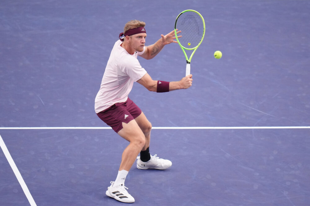 Shanghai, il crollo di Zverev: Davidovich Fokina conquista l'accesso alla finale con una rimonta spettacolare
