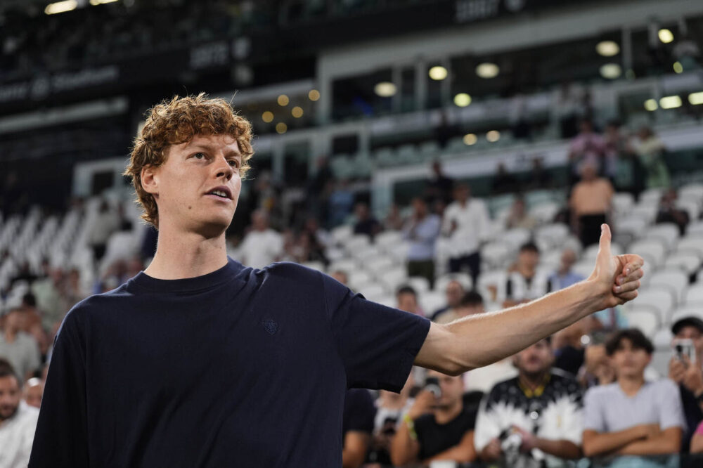 Sinner verso sei mesi di stop: Gilbert rivela tensioni con Cahill e il dilemma dell'intervento