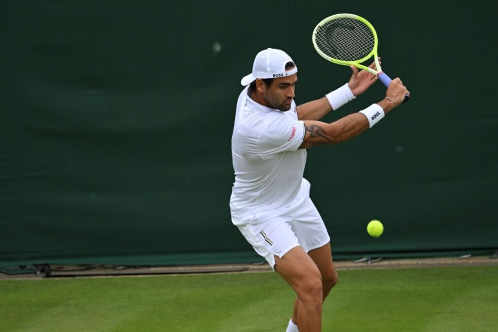 L'epopea di Berrettini a Wimbledon: quattro tiebreak consecutivi contro Wawrinka in una maratona memorabile