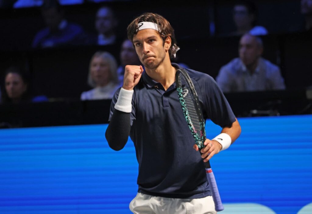 Musetti domina a Cincinnati e vola al terzo turno, Altmaier cede in due rapidi set