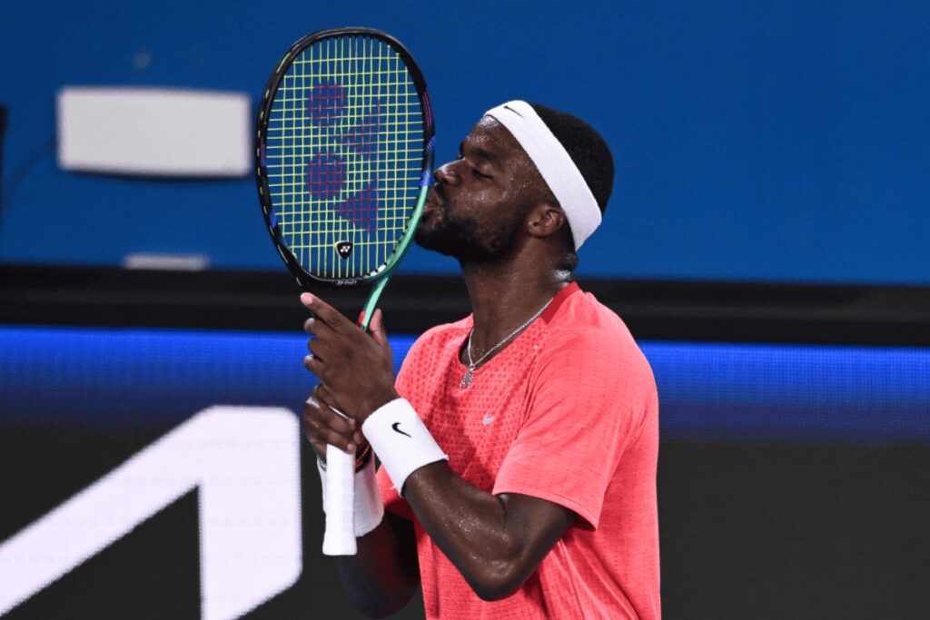 Tiafoe in ascesa: l'americano insegue il primo Masters nella stagione dei sorprendenti