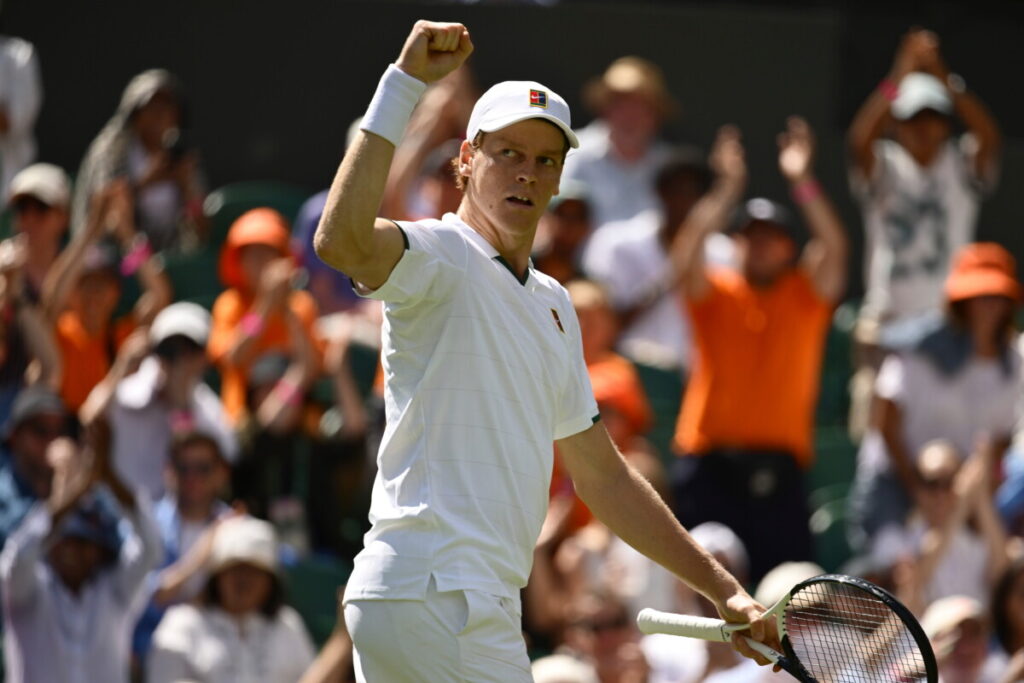 Sinner insidiato da Djokovic a Wimbledon: Bertolucci analizza i rischi per l'italiano