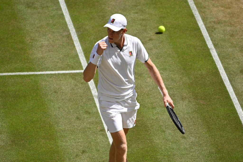 Sinner e l'arte di non calcolare: quando il tennis insegna l'umiltà