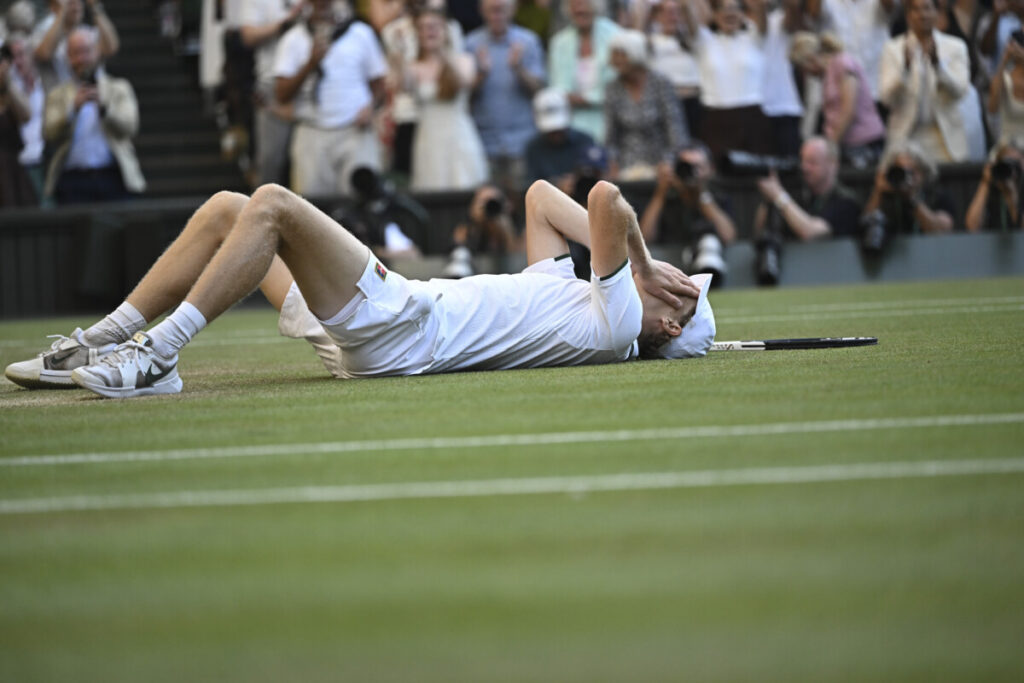 Bis leggendario a Church Road: Sinner entra nell'Olimpo di Wimbledon con la difesa del titolo