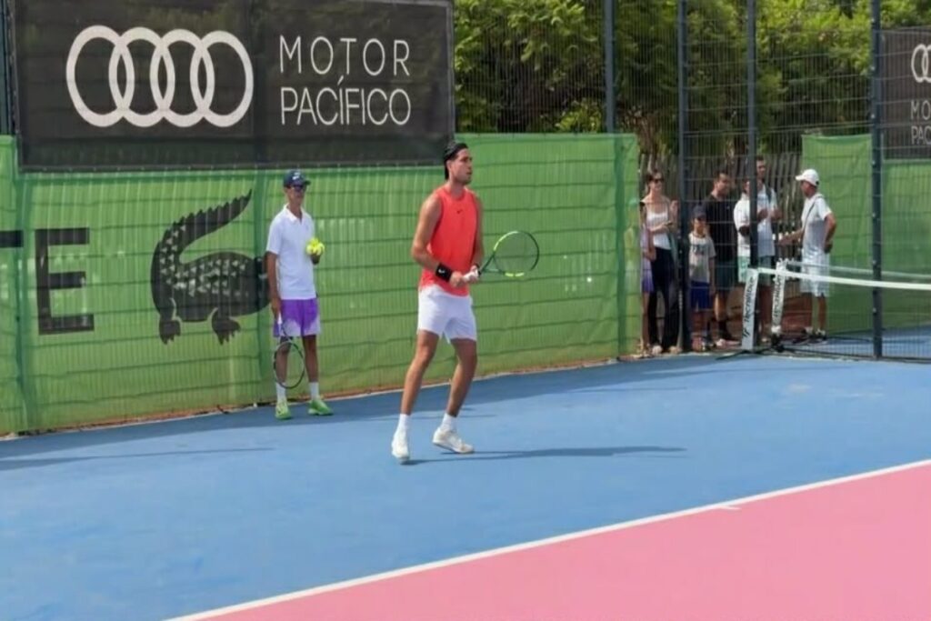Il ritorno di Alcaraz: i segnali dall'allenamento accendono la speranza nel tennis mondiale
