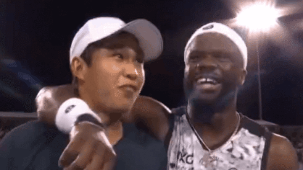 Cincinnati, lo scontro fra americani diventa una festa: Tien prende in giro Tiafoe sulla sua condizione fisica