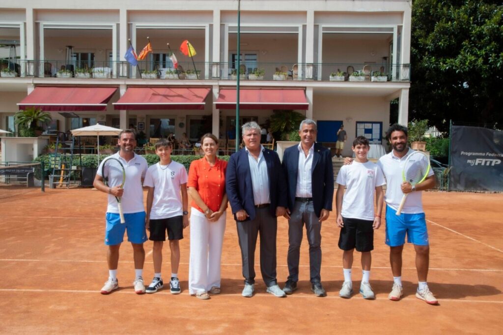 Napoli capitale del tennis giovanile: gli Under 13 cercano i loro campioni tricolori