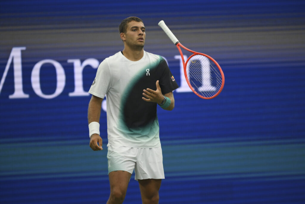 Cobolli verso le ATP Finals: Santopadre svela la chiave psicologica per ritrovare serenità