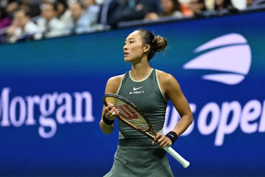 Zheng Qinwen scende in campo per il Nepal: il gesto solidale della campionessa olimpica