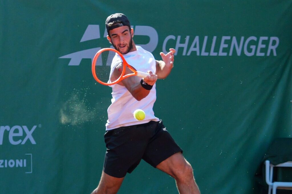 Milev sorprende Giustino a Firenze: il qualificato bulgaro elimina la seconda testa di serie