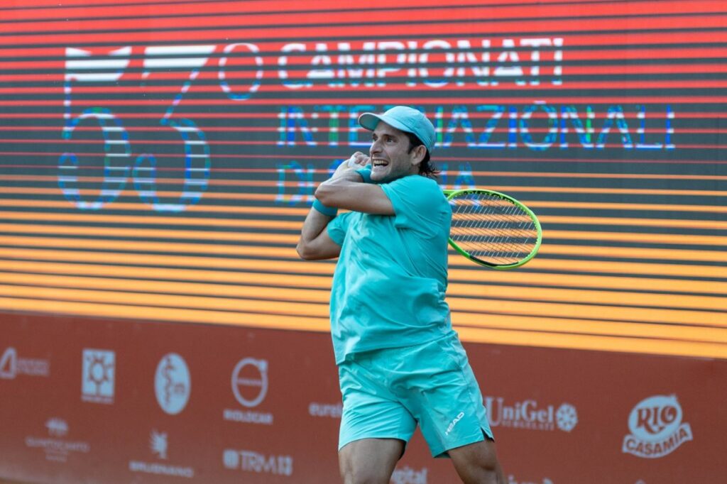 Sicilia, il colpo di scena di Forejtek: Ribecai sfiora l'impresa, Moro Canas vola in semifinale dopo una maratona