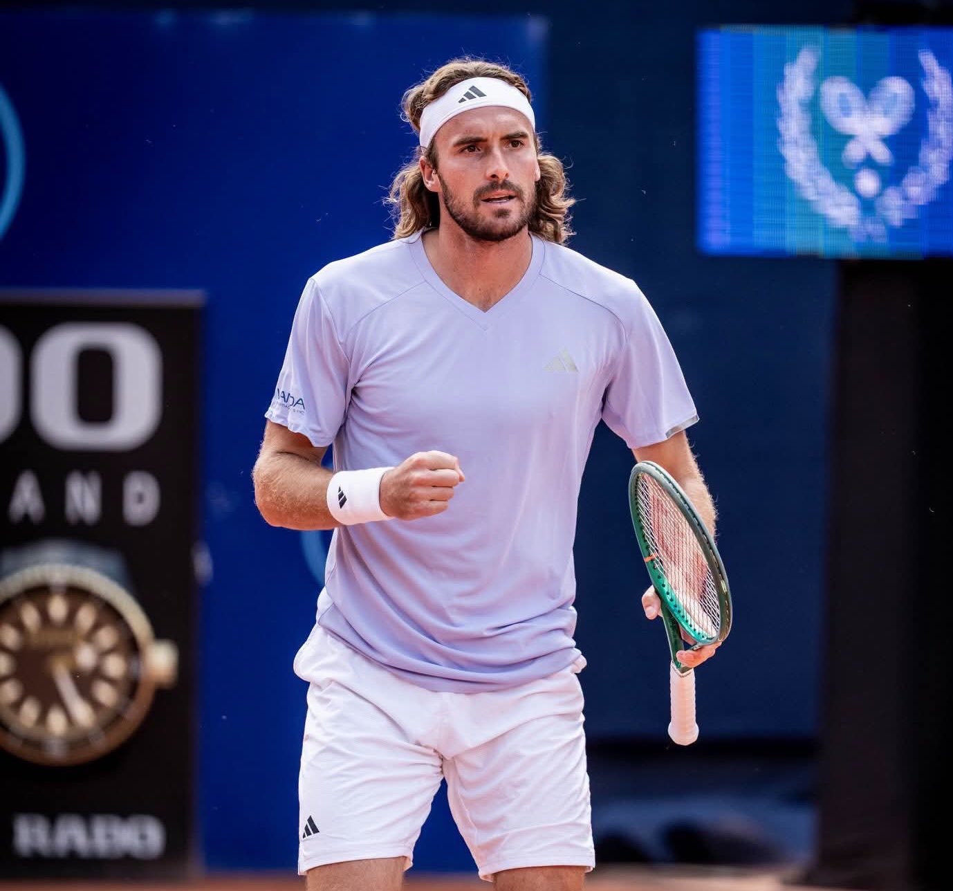 Tsitsipas ritrova la vittoria: il ritorno al successo dopo più di un anno di attesa