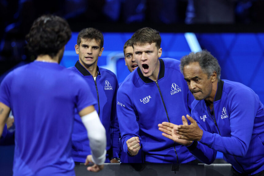 Europei ancora avanti nella battaglia del Laver Cup: il secondo giorno racconta una resistenza mondiale incompleta