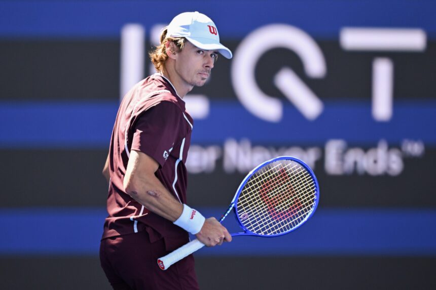 De Minaur si riscopre a Shanghai: il ritorno trionfale sorpassa persino Djokovic nella corsa a Torino