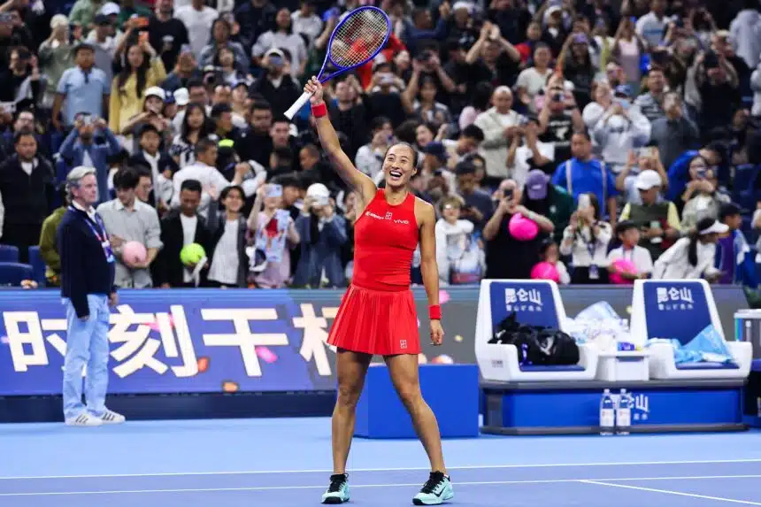 Zheng Qinwen torna nel gotha del tennis mondiale: la rivincita della campionessa di Pechino